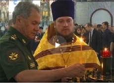Настоятель Подворья в сослужении со священниками ВДВ отслужил панихиду по десантникам, трагически погибшим в Омске